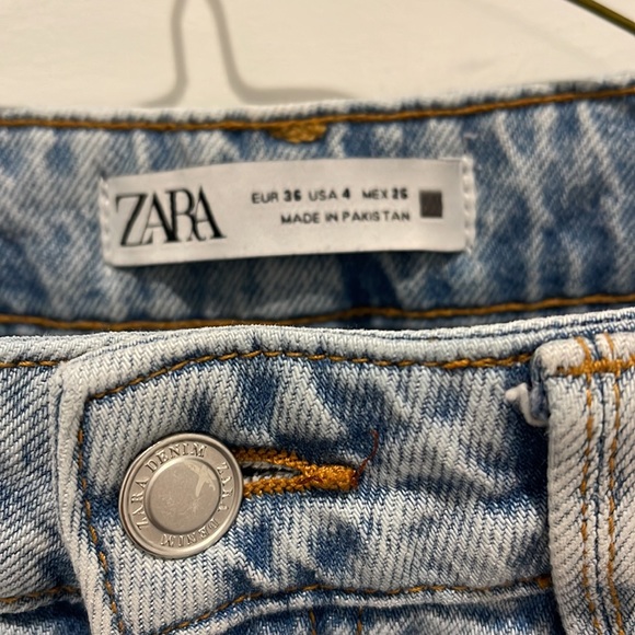 Zara Mom Fit high-waisted jeans Size 4 - Picture 5 of 5